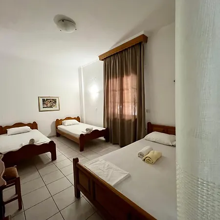 Mpoufidis Rock House Meteora ホテル