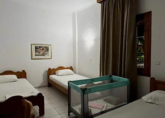 Mpoufidis Rock House Meteora Калампака