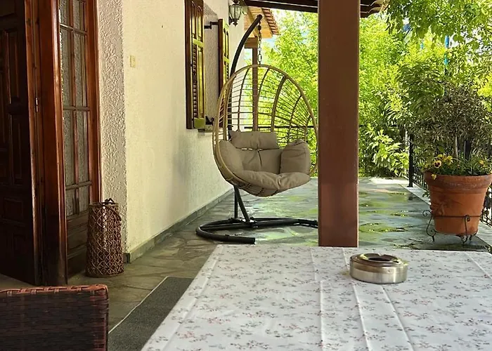 Отель Mpoufidis Rock House Meteora *